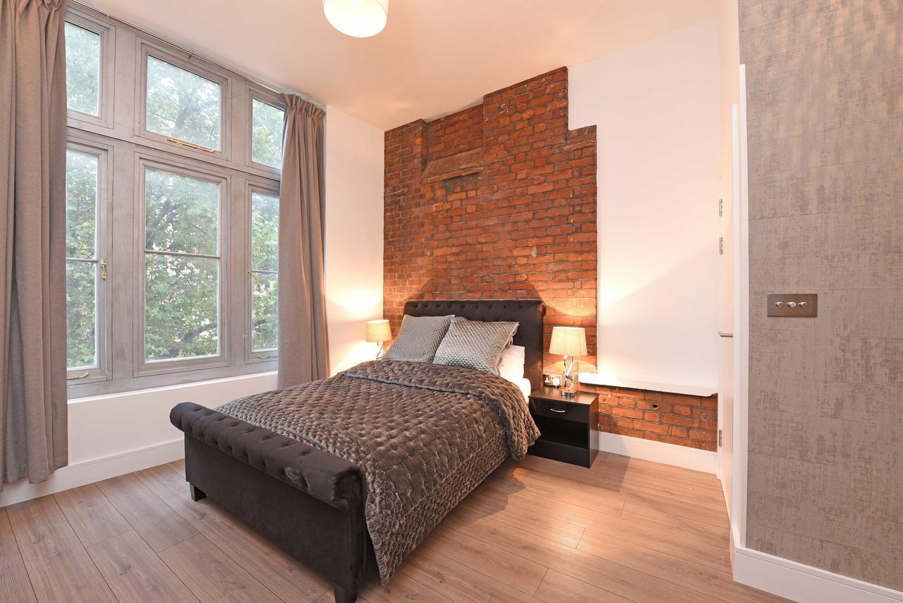 Spacious & Modern 2 Bed Apartment At Knightsbridge Londyn Zewnętrze zdjęcie