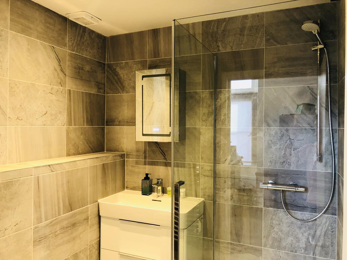 Spacious & Modern 2 Bed Apartment At Knightsbridge Londyn Zewnętrze zdjęcie